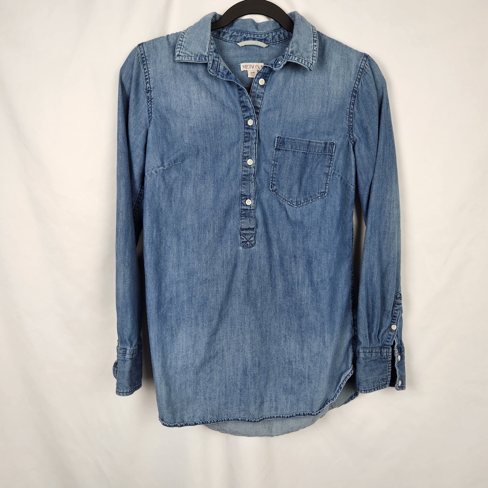 Merona Womens Blue Long Sleeve Collared Button Up Denim Shirt Size S